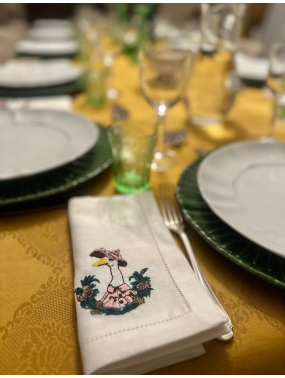 WESTMINSTER dinner napkins