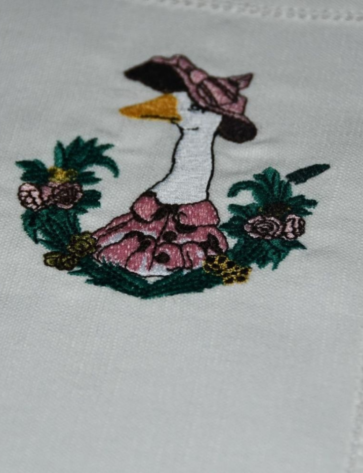 Cotton and Linen Placemat Machine-Embroidered with Exceptional Detailing: Glamour and Elegance for Dining