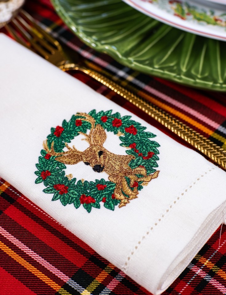 Christmas Napkin in Cotton and Linen, with Machine Embroidery and Open Hem