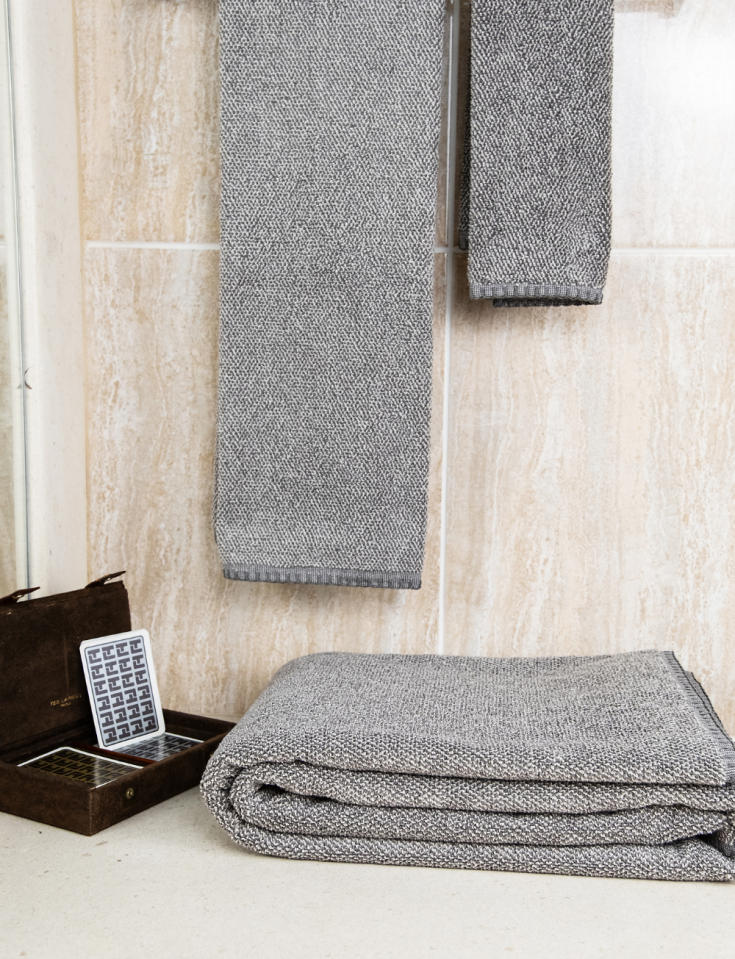 Toalhas de Banho de Luxo: Ultra macias, Altamente Absorventes, Elegância Quotidiana