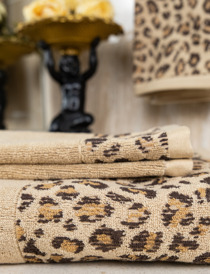 Toalhas de Banho de Luxo: Ultra macias, Altamente Absorventes, Elegância Quotidiana