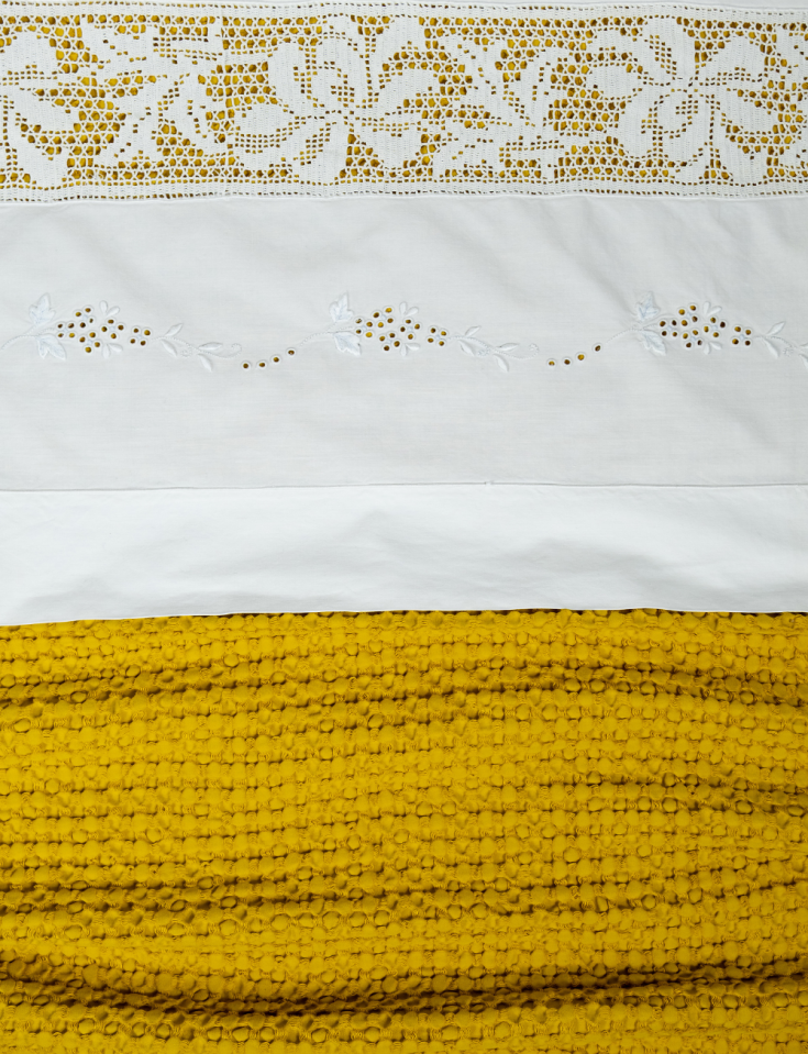 Cotton Throw: Soft Comfort, Effortless