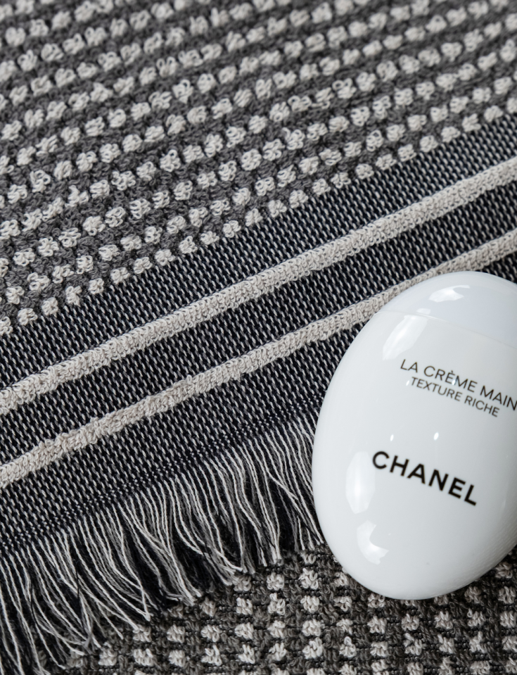 Luxury Bath Towels: Ultra-Soft, Highly Absorbent, Everyday Elegance