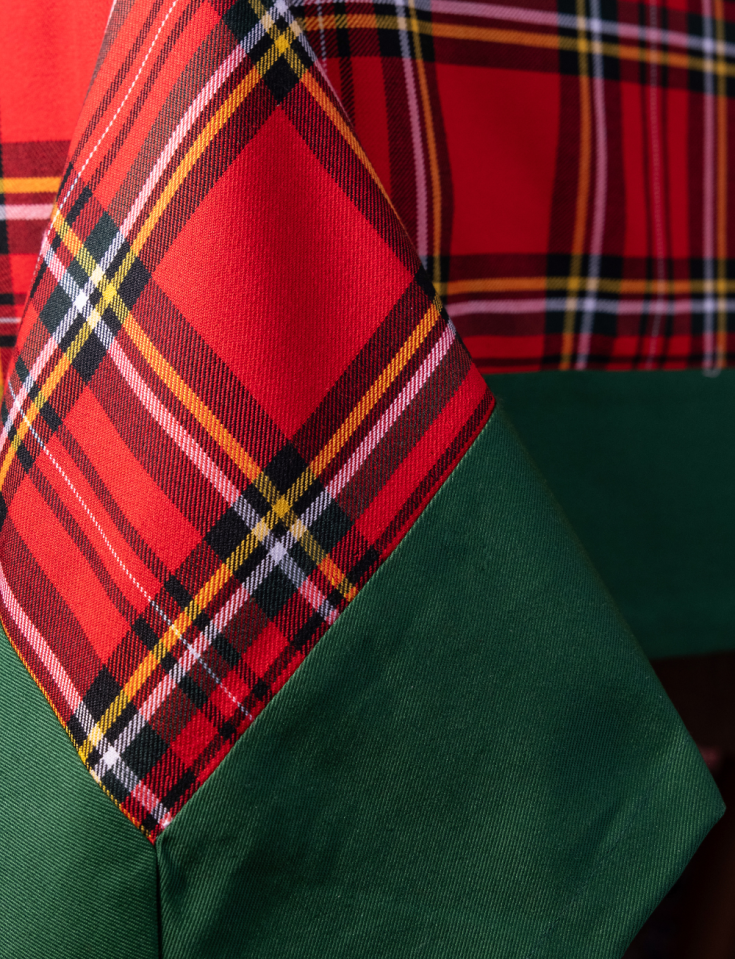 VICTORIAN CHRISTMAS Tablecloth