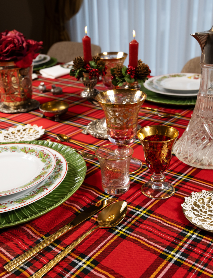 VICTORIAN CHRISTMAS Tablecloth