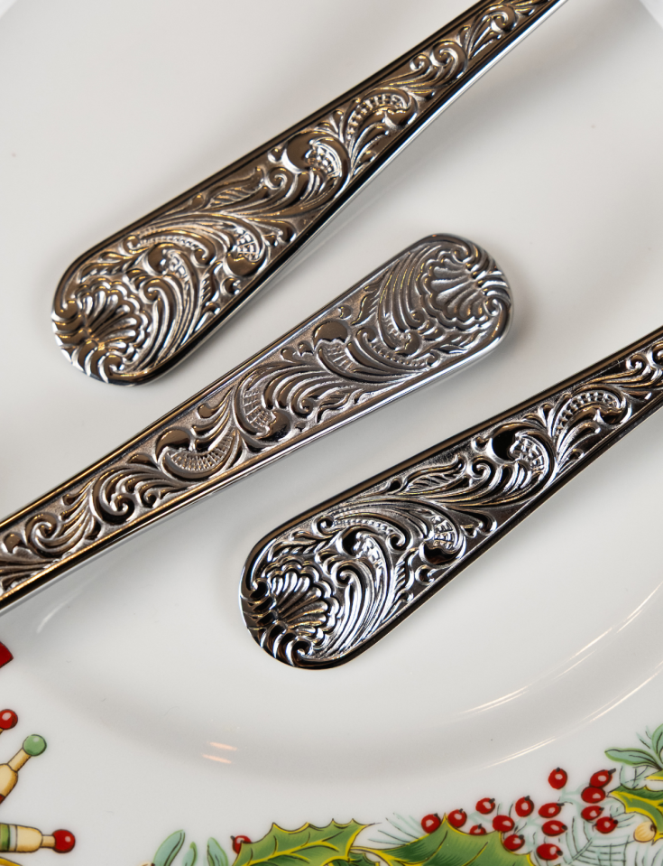 Versailles silver 24 pieces