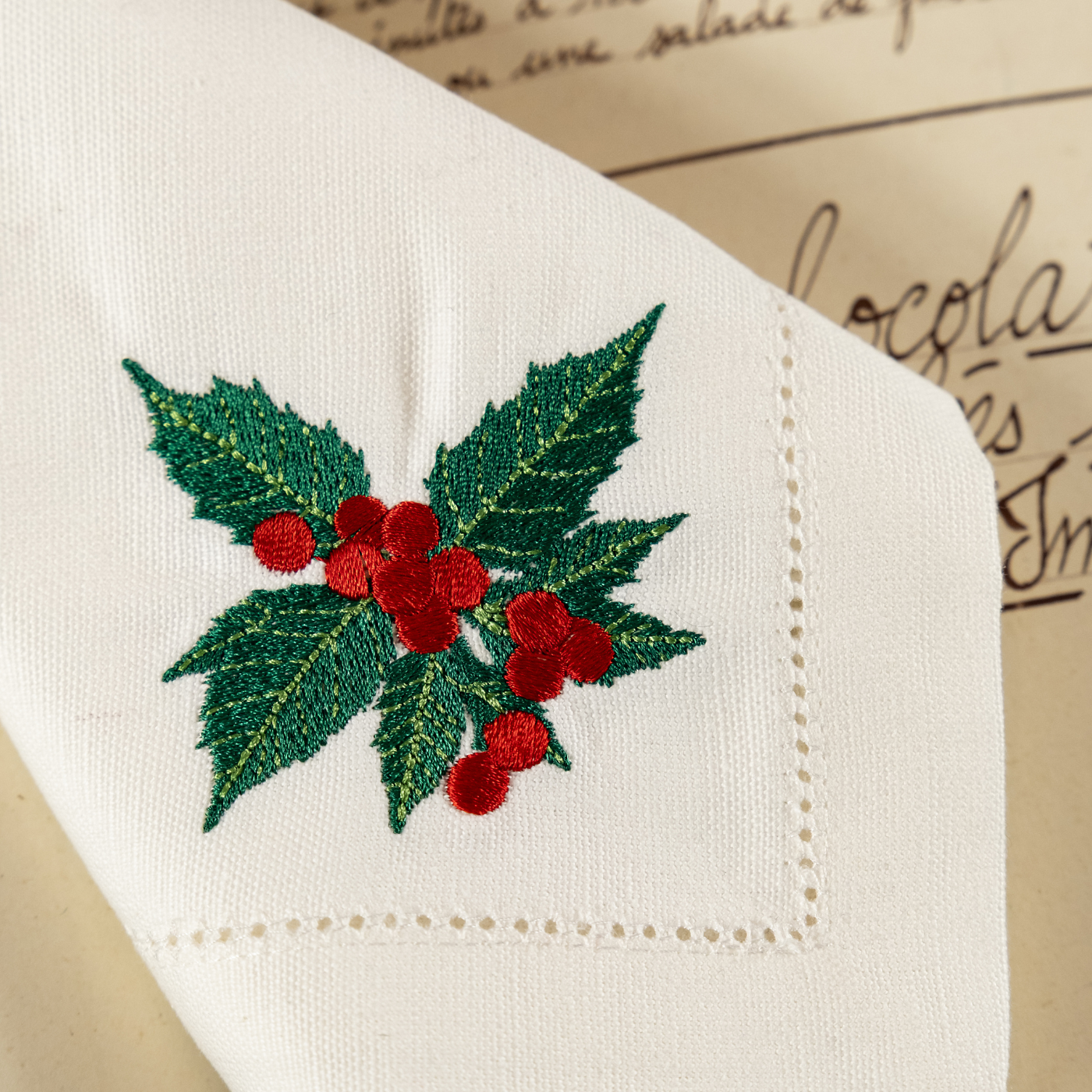 HOLLY BRANCHES  Collection_1
